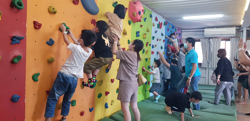 台南貨櫃公園過年旅遊首選 ：尋找2024幸運兒，來拿紅包~台南貨櫃公園請你免費玩整年!