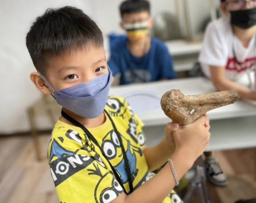 夏令營推薦
主題夏令營
自然主題夏令營
觀星夏令營
恐龍夏令營
生態探險活動
戶外遊戲
星空觀測
恐龍化石挖掘