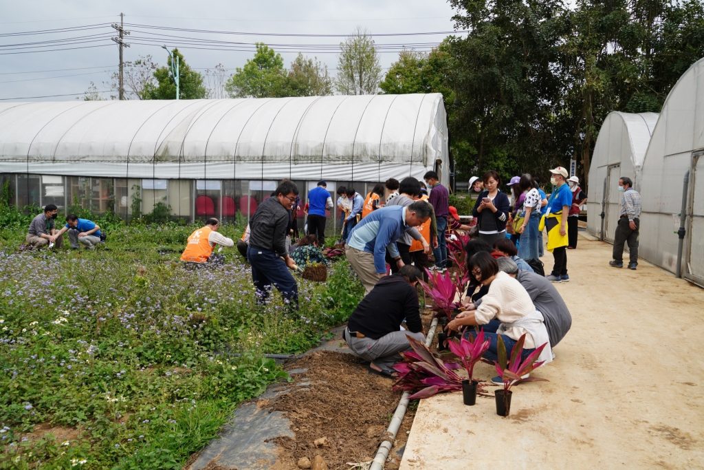 龍潭肯納園陪伴照顧區
肯納症親子住宅
專業照顧區社福機構
綠色療育活動區
肯納症戶外活動
肯納症者身心健康
肯納症多方面照顧需求
自閉症陪伴照顧區
社福機構專業照顧
肯納症綠色療育
自閉症者療育活動
肯納症家庭照顧區
戶外療育活動
肯納症者健康促進
自閉症階段性照顧