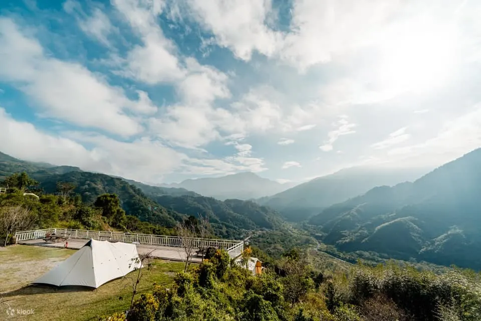 尖石夢田營區
尖石露營
尖石景觀露營
五星級露營
豪華露營帳
露營舒適感
山林露營
南非狩獵帳
景觀蓮花帳
露營專用寢具
獨立筒彈簧床
免搭帳露營
私密露營區
高山景色
雲霧露營
露營設施
露營區分層
晚間星空露營
輕鬆露營
山景露營