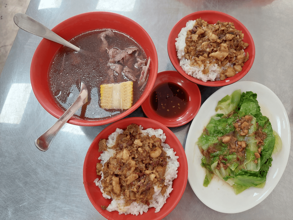 彰化北斗牛肉蓉：無需排隊的溫體牛肉湯美食之旅