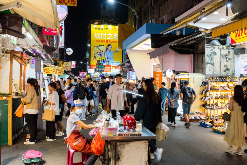 台灣最值得去的地方：春夏秋冬玩轉台北、高雄、台中及美食秘境