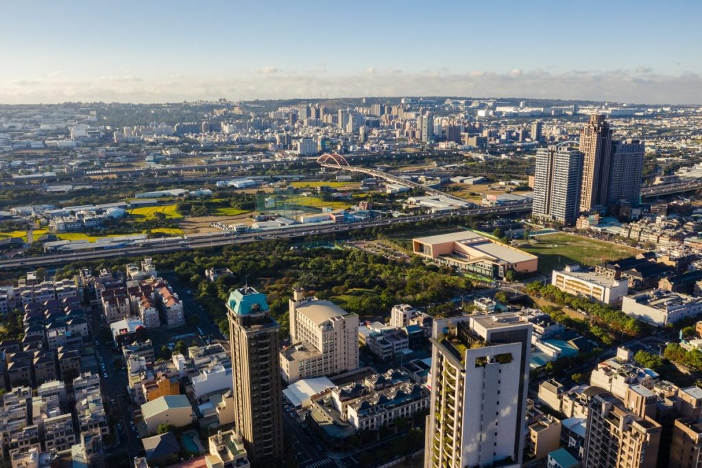 台中買房細節1. 地段的選擇：房產價值的核心