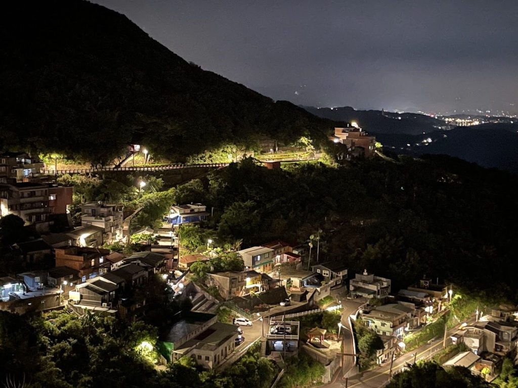 台灣一生必去景點：你絕不能錯過的九份夜景攻略