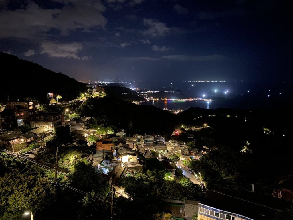 台灣一生必去景點：你絕不能錯過的九份夜景攻略