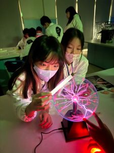 5個有趣的科學小實驗｜讓孩子在遊戲中學會科學原理