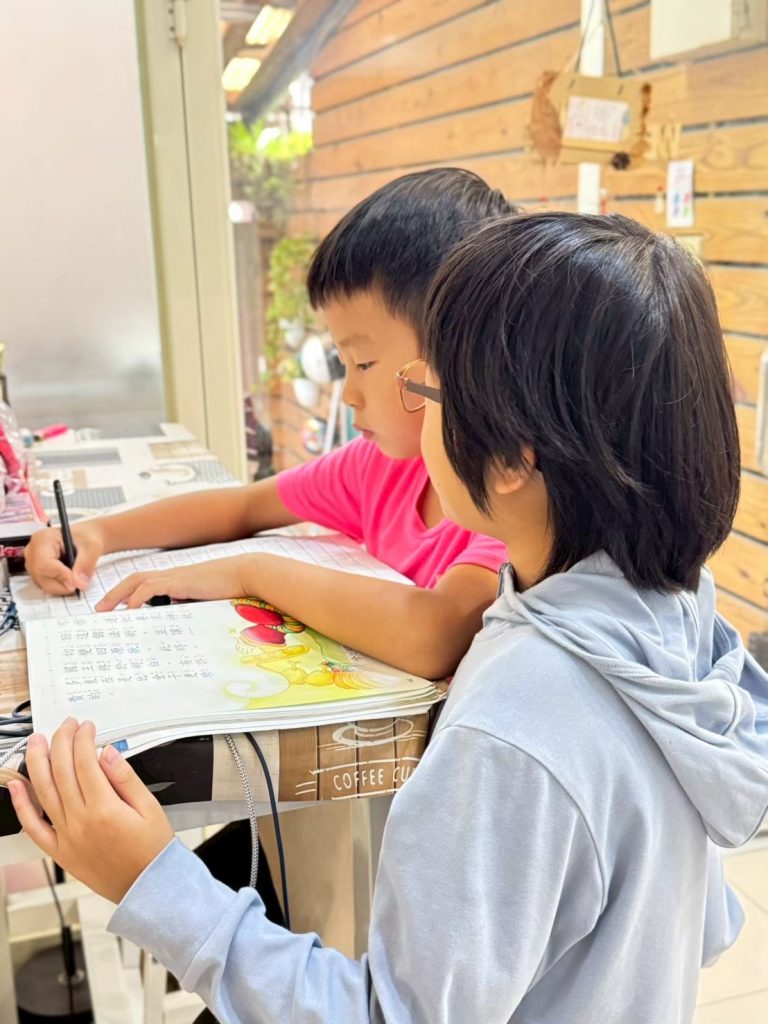 課後照顧班怎麼挑？避免讓孩子放學後只是被「看著」的5個選擇原則