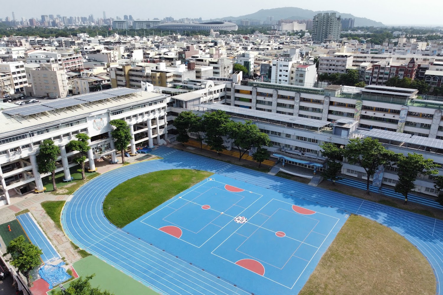高雄楠梓國小迎戰AI與STEAM浪潮!2026國際數學培訓與台積電效應解析