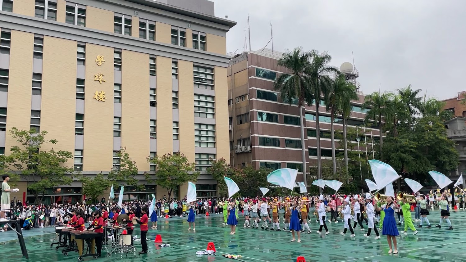 北一女中奪2026國際科展雙冠王!科研文藝雙棲打造全方位卓越女性領袖