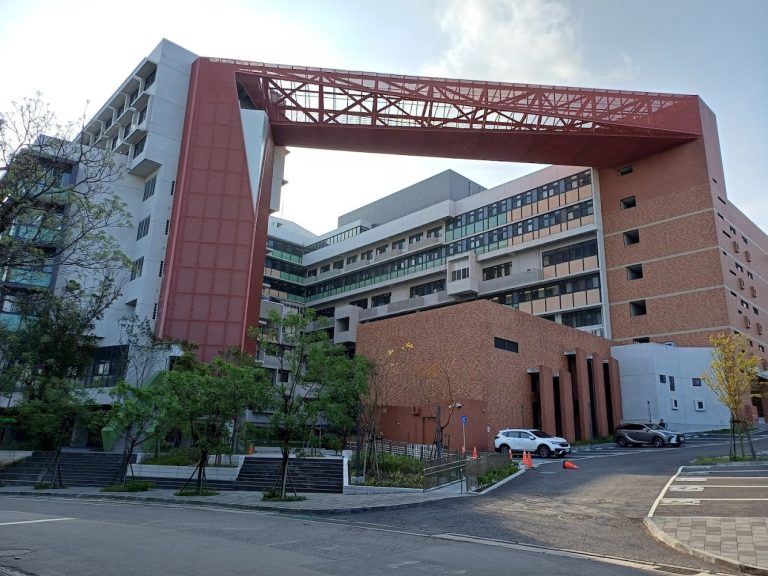 國立清華大學115學年度招生啟動：整併中華大學、高雄校區揭幕全攻略